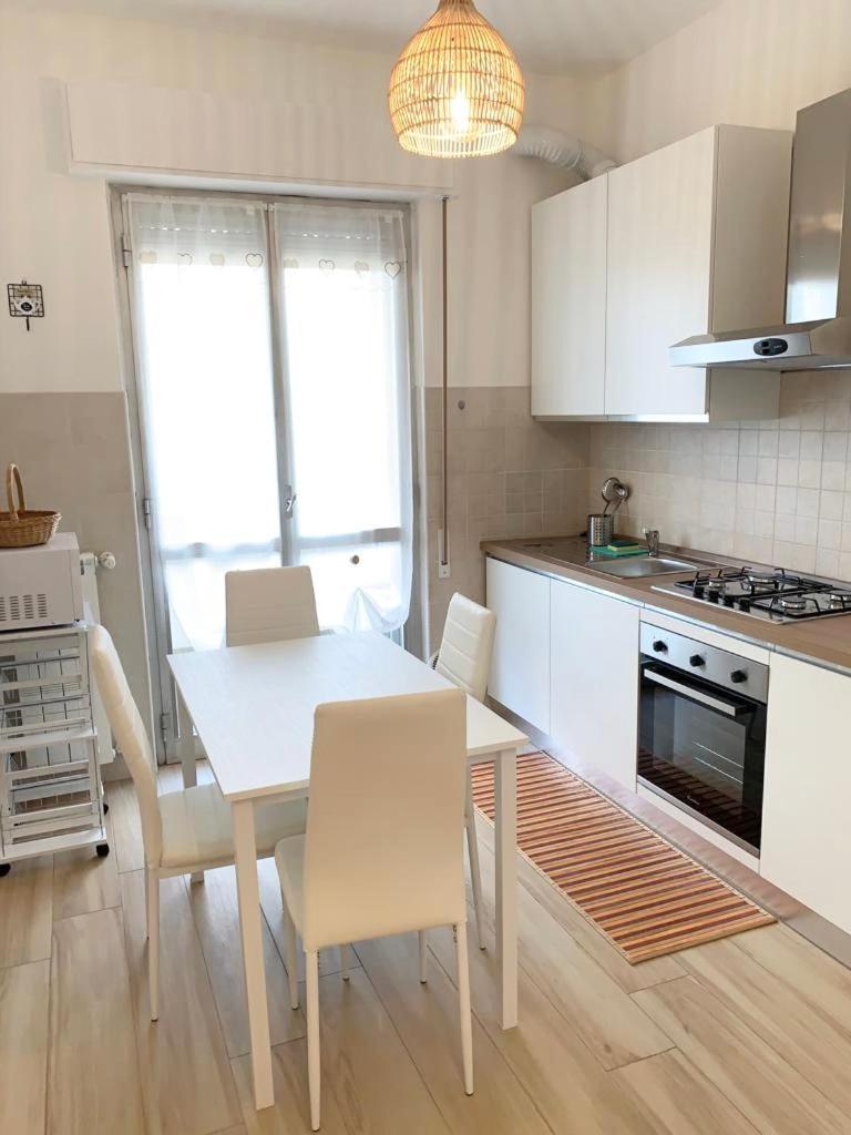 Casa di Elisa Apartment Savona Bagian luar foto