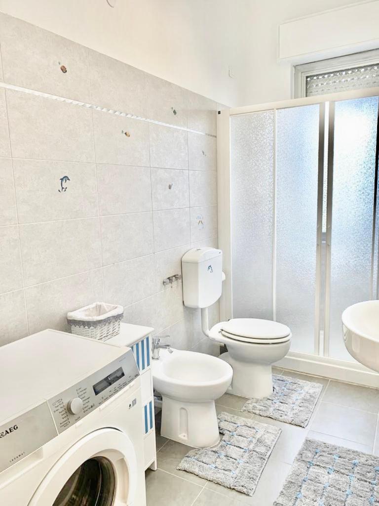 Casa di Elisa Apartment Savona Bagian luar foto